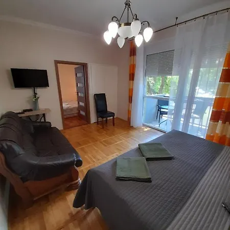 Sziget Apartmanlakás * Eger
