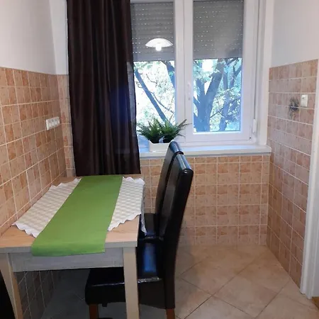 Zoeld Sziget Apartmanlakas דירה *