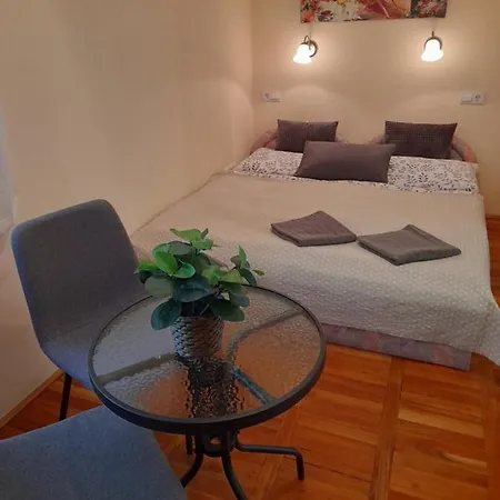 Sziget Apartmanlakás Eger