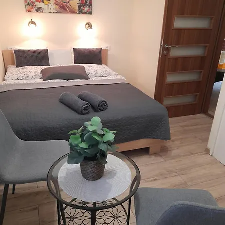 דירה Zoeld Sziget Apartmanlakas אגר