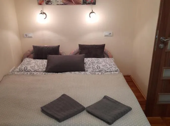 Zoeld Sziget Apartmanlakas 아파트 에게르